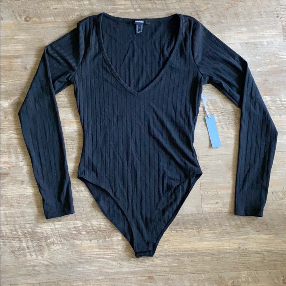 F21 Black body suit